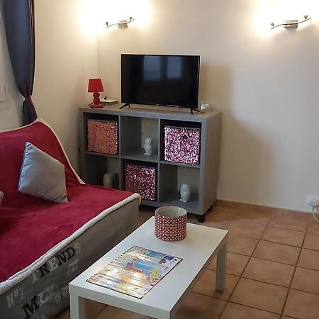 L'Appartement De L'Eglise Saintes-Maries-de-la-Mer Kültér fotó