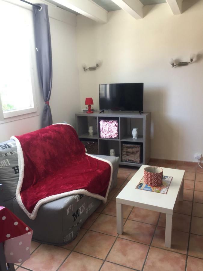 L'Appartement De L'Eglise Saintes-Maries-de-la-Mer Kültér fotó