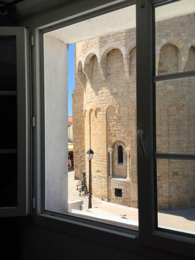 L'Appartement De L'Eglise Saintes-Maries-de-la-Mer Kültér fotó