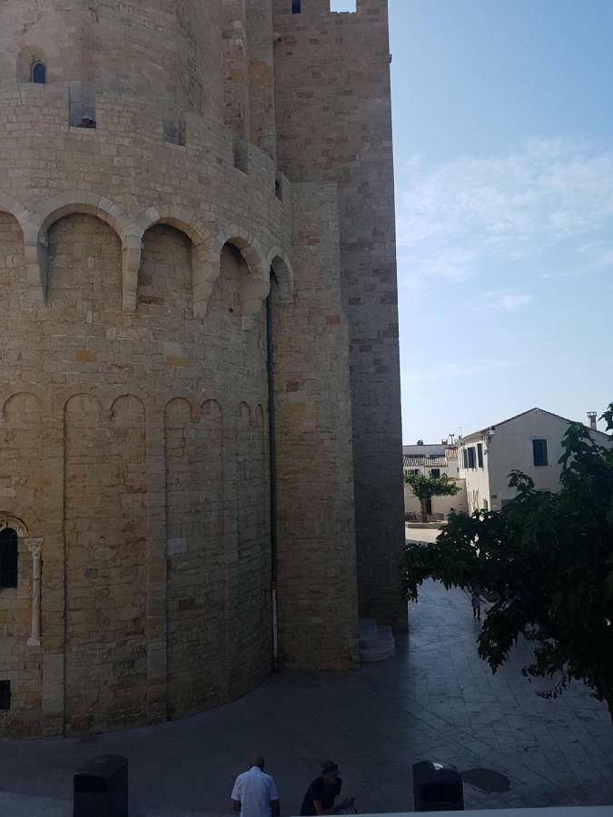L'Appartement De L'Eglise Saintes-Maries-de-la-Mer Kültér fotó